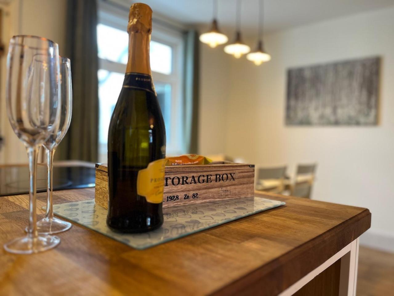 One Jubilee Cottages Shugborough Esterno foto